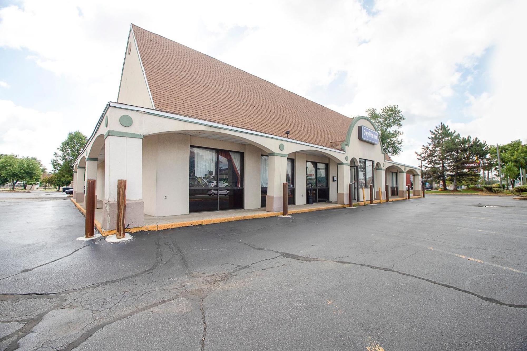 Hotel O Daylight Inn Elkhart I-90, In Экстерьер фото