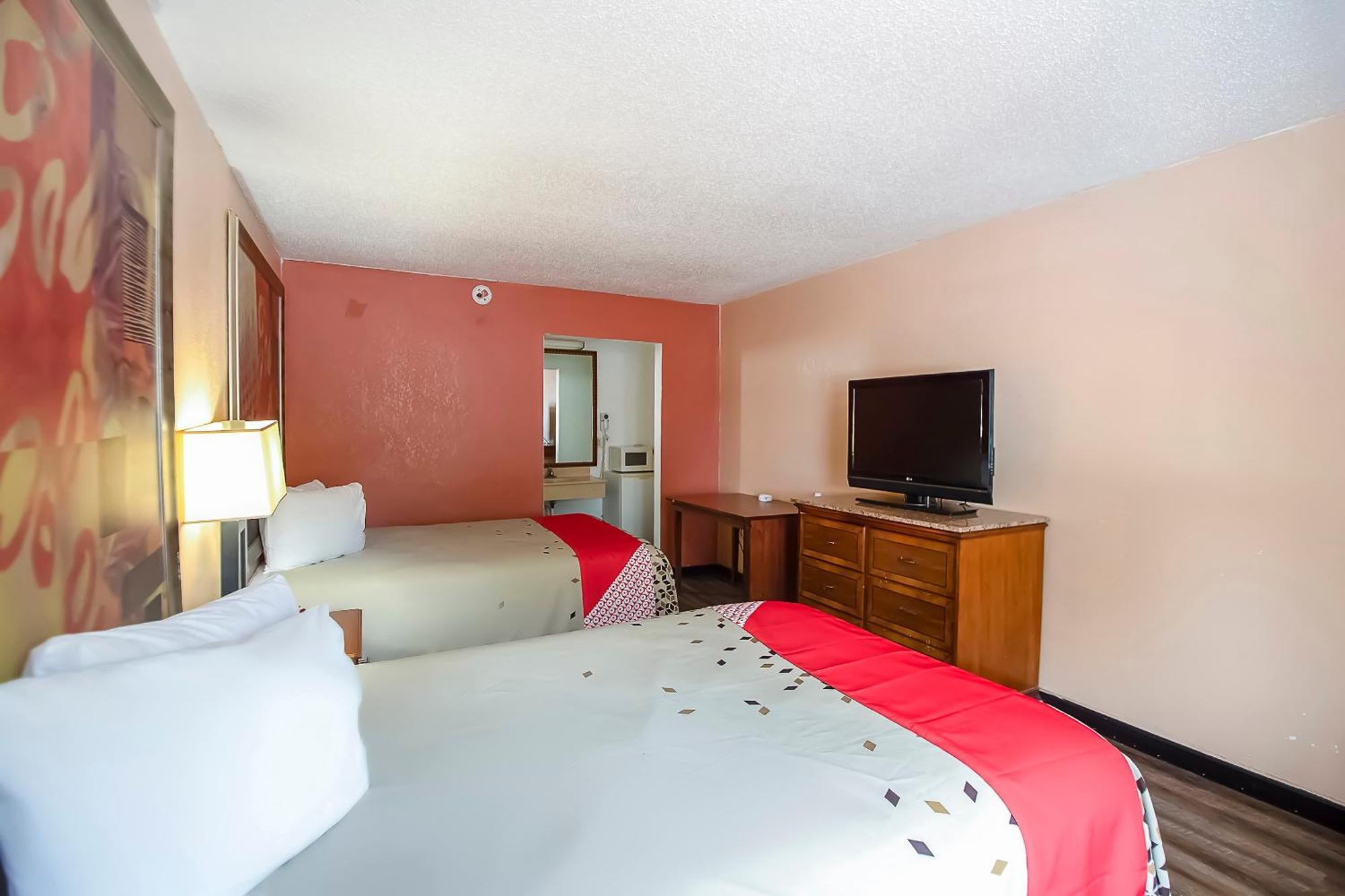 Hotel O Daylight Inn Elkhart I-90, In Экстерьер фото