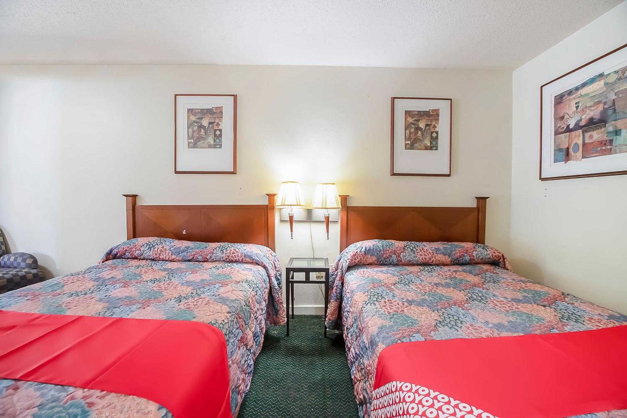 Hotel O Daylight Inn Elkhart I-90, In Экстерьер фото